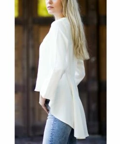 Wholesale 🔥 Urban Diction Off-White Hi-Low Hem Top - 👩 Women 🎉 -Cheap Urban Smalls Store zu71162128 alt 3 tm1651679187