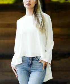 Wholesale 🔥 Urban Diction Off-White Hi-Low Hem Top - 👩 Women 🎉